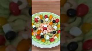 Salade Healthy Concombre Avocat et Crevettes recette salades healthy [upl. by Wynne]