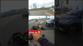 Susto na Rotatória motovlogs 99moto ubermoto motovlog shortsvideo shortsyoutube shortsfeed [upl. by Blondy]