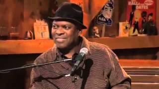 Booker T Jones Green Onions Live from Daryls House 44 04 [upl. by Liba]