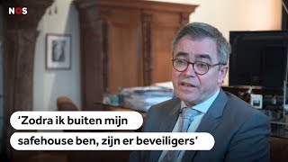 HAARLEM Zo leeft een bedreigde ondergedoken burgemeester [upl. by Olivette]