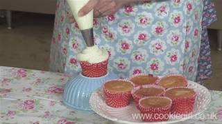 How To Use Different Nozzles For Icing Cakes [upl. by Ennirac]