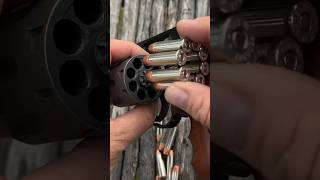 Loading Revolver Moon Clips SampW model 327 8 shot [upl. by Alleirbag729]