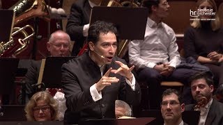 Andrés OrozcoEstrada erklärt Berlioz  Symphonie fantastique  45 Satz Marche au supplice … [upl. by Balsam402]