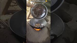 Lal Saag Fry RecipeRed Spinach RecipeLal Shak RecipeRed Saag RecipeShakrecipeayushicookingvlogs [upl. by Jobi982]