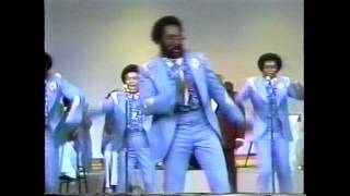 The Spinners  Love or Leave  Live 1976 [upl. by Hardej292]