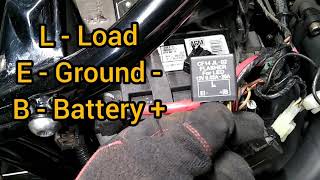 Installing 3 Pin Flasher relay for Yamaha Vstar 650 [upl. by Mohandis623]