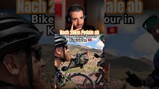 Fritz Meinecke mit kaputtem Schlauch und mit einer Pedale weniger…bikepacking kirgizistan mtb [upl. by Adehsar]