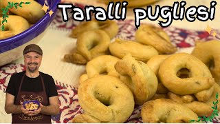 Ricetta TARALLI PUGLIESI  IMPOSSIBILE FARNE A MENO [upl. by Sikras]