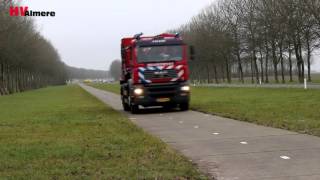 Grote brand bij boerderij Zeewolde [upl. by Carlye]