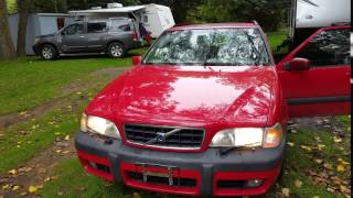 2000 Volvo V70 XC headlight wiperwashers [upl. by Shira]