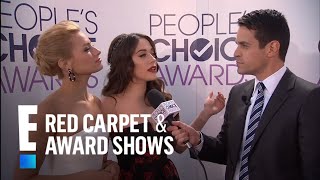 Peoples Choice Awards 2014 Red Carpet Arrivals  E Peoples Choice Awards [upl. by Akceber]