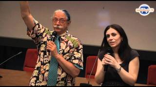 Incontro con il dr Patch Adams Language English  Italian [upl. by Anomer]