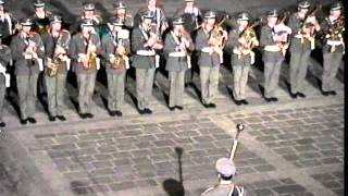 Großer Österreichischer Zapfenstreich beim Landhausplatz in Innsbruck am 25101995 [upl. by Odie]