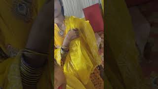 Haldi lagao re banni ko gora badan damkao re viralvideos shortsfeed shorts trending [upl. by Aihsikal]