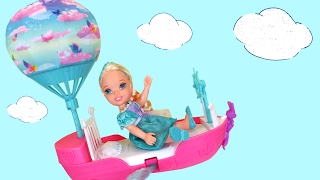 FLYING  Lemonade  Elsa amp Anna toddlers FLY with Barbies Magical Dreamboat  Playing [upl. by Eindys]