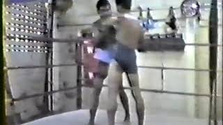 Muay Thai Hapalang gym TRAINING Dieselnoi amp Chamuakpet in 1986 [upl. by Enaile]