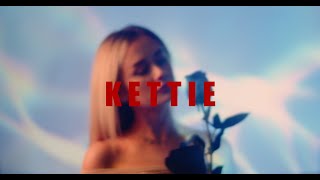 KETTIE  pápá Cover [upl. by Kazmirci184]