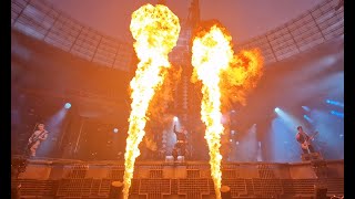 Rammstein  Du hast Olympiastadion Berlin am 180723 aus der ersten Reihe der quotFeuerzonequot [upl. by Nehgaem746]