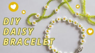 How to make a DAISY CHAIN flower bracelet  Easy beaded 90s jewelry DIY [upl. by Yrotciv]