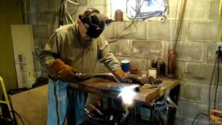 Demonstrating Victor acetylene oxygen torch 300 series handle cutting head rosebud [upl. by Shultz]