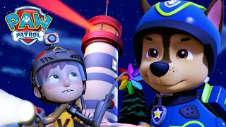 ¡Los cachorros salvan al osado Danny y reparan el faro  PAW Patrol Español Patrulla de Cachorros [upl. by Ykcir]