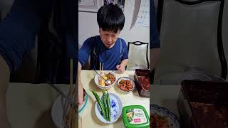 কোরিয়ান মুলা শাকের kimchi দিয়ে bibimbab easy ingredients shorts [upl. by Ailasor]