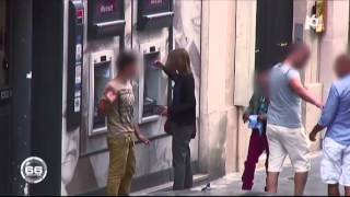 Lincroyable technique des enfants voleurs au distributeur de billets [upl. by Elag]