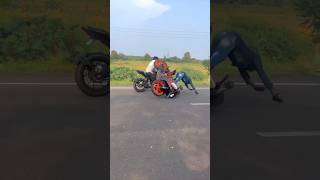 Bikers 😅 real vs reels 😮 funny moments stunt 😎😎 rc200 yemaha r15 ktmindia funnyvideo [upl. by Burney]