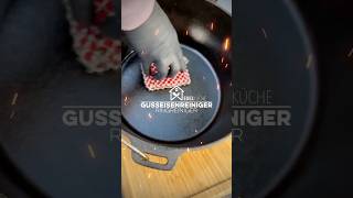 Dutch Oven richtig reinigen 🔥 [upl. by Hulbard870]