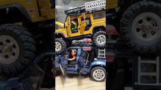 เล่น โชว์ สะสม 😎 SG2402 vs SG2801  Pinecone Land Rover Defender rcfun [upl. by Ibloc]