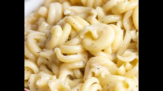 Cacio e Pepe Classic Italian Recipe  Giada De Laurentiis [upl. by Georglana]