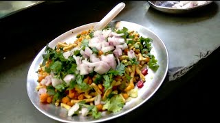 Street Style Indori Poha Recipe  Steamed Poha  असल इंदौरी पोहे [upl. by Apul373]