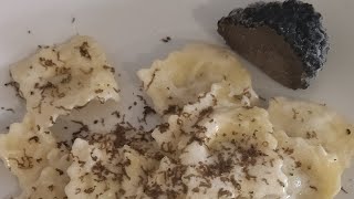 come cucinare i ravioli al tartufo con una grattugiata di tartufo nero finale [upl. by Akeme]