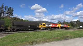 WEST COAST TRAINS REEFTON  Coal trains departing 211021 [upl. by Trebla]