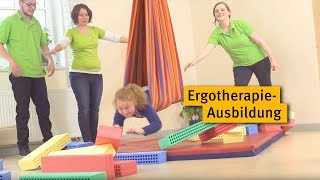 Ergotherapie Ausbildung DöpferSchüler in der Praxis mit Kindern [upl. by Ly]