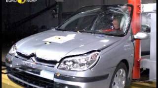 Euro NCAP  Citroen C5  2004  Crash test [upl. by Joleen617]