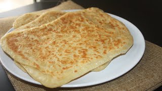 Msemmen  Moroccan flat bread  مسمن مغربي  Recette de msemen  The Cookbook [upl. by Ylrebmik]