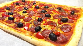 Rychlá pizza z listového těsta recept [upl. by Aissatsan]