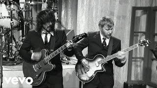 Foo Fighters  Rope Live on Letterman [upl. by Zobe]