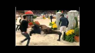 20111106 Sir Hickstead Olympic Showjumper died in Verona [upl. by Aicia298]