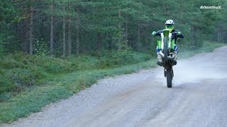 Kawasaki KX500cc 2Stroke  Power Wheelie Braaps  Raw [upl. by Che575]