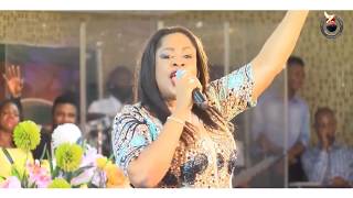 SINACH BEST OF WORSHIP LIVE CONCERTS ALL TIME 2017 [upl. by Mirabelle]