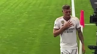 Los abucheos de la afición de Arabia Saudita a Toni Kroos [upl. by Ahsien]