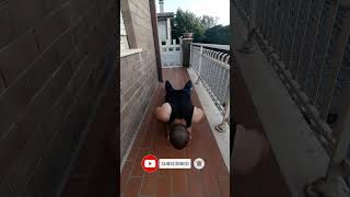 Flexiones diamante para triceps💯🏋‍♂️💪shorts viralvideo motivation discipline fitness fuerza [upl. by Galatea]