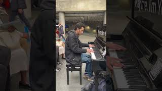 Pianist Brings Haendels Passacaglia To Life [upl. by Nertie]