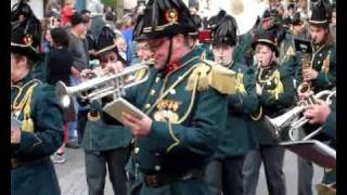 2009 04 13 BELGIUM LEMBEEK ST VEROONPROCESSIE PASEN CARABINIERS PART 2 [upl. by Enyamart563]