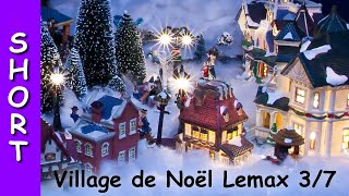 Lemax  La Rinascente  Villages miniatures de Noël Lemax avec maisons enneigées et manèges  37 [upl. by Larrisa]