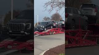 2025 GMC Yukon Denali coming off the truck 🛻 gmcyukon denali semitruck calebreddofficial [upl. by Adnak]