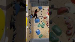 Why do people like bouldering bouldering boulderinggym climber climbinglovers [upl. by Ennayhc]