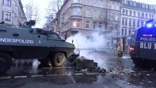 Ausschreitungen in Leipzig Gegendemo 2015 Autonome Krawall BFE [upl. by Aseel]